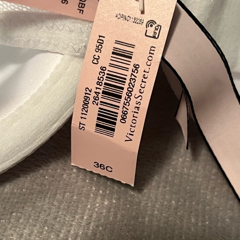 Sold- Victoria Secret Sexy Tee Lightly-Lined Lace Demi Bra - Picture 11 of 11